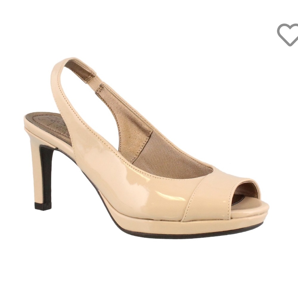 NEW! Life-stride “invest” sling back faux leather pumps